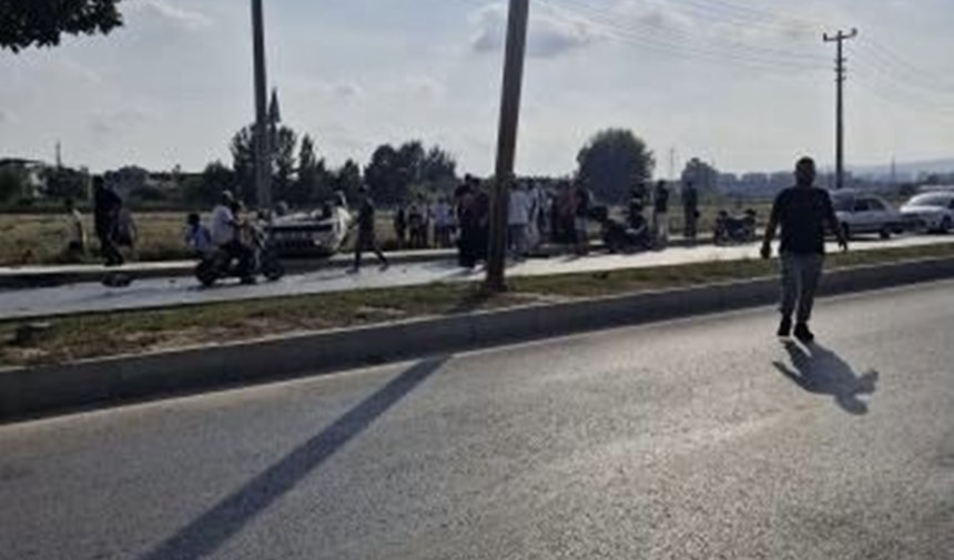 Mersin'de otomobil direğe çarptı: 1 ölü