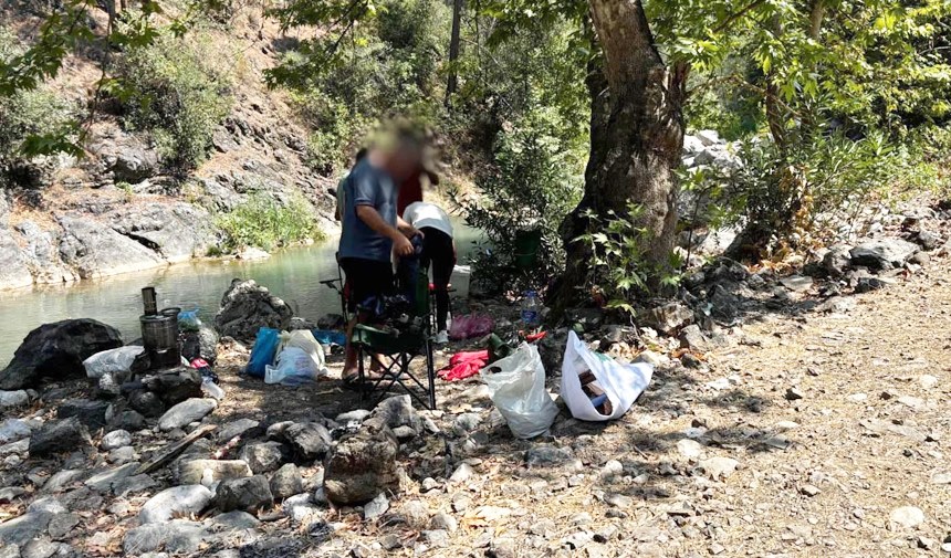 Mersin’de ormanlık alana izinsiz girenlere ceza kesildi